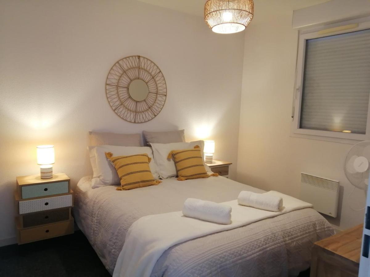Apartmán Le Cocon De Marie,Piscine, Balcon, Parking Gratuit, Baignoire Carcassonne Exteriér fotografie